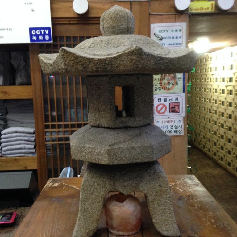 Itaewon Land Spa & Guesthouse Сеул Номер фото