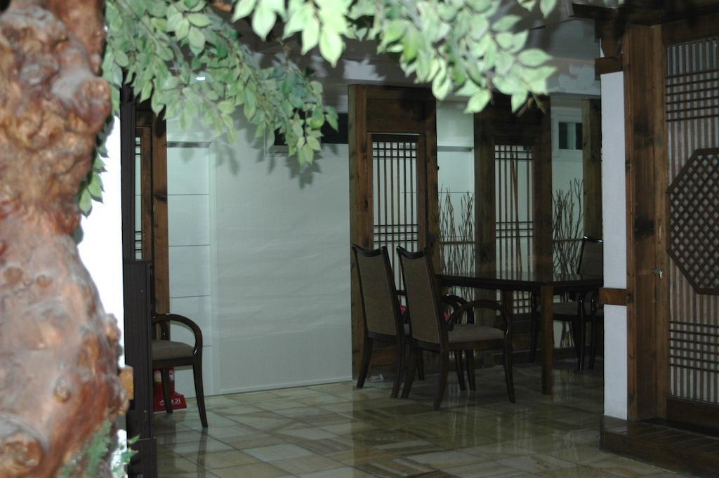 Itaewon Land Spa & Guesthouse Сеул Экстерьер фото